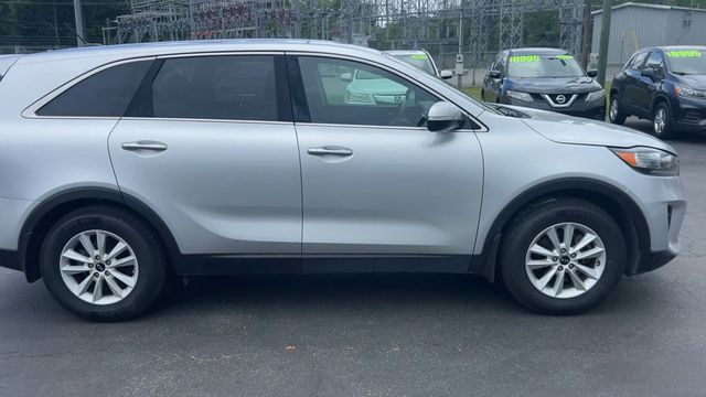 2019 Kia Sorento L FWD - 22984095 - 8