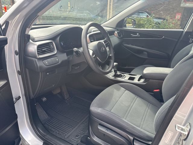 2019 Kia Sorento L FWD - 22924148 - 20