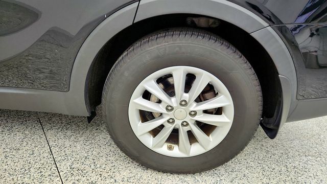 2019 Kia Sorento L w/ Third Row Seating & Rearview Camera - 22996781 - 8