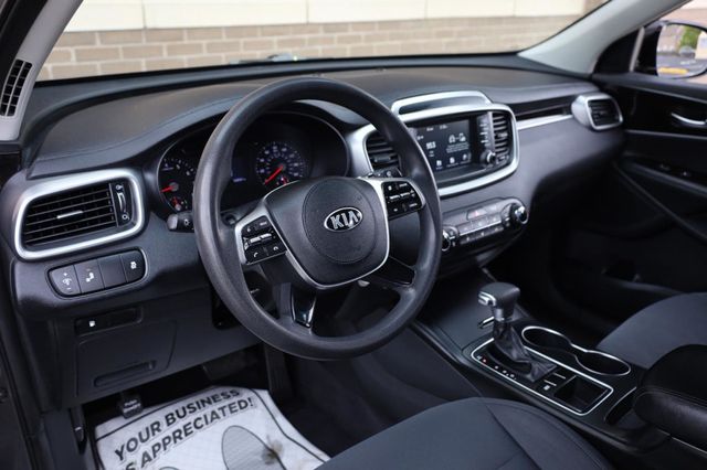 2019 Kia Sorento LX - 23020784 - 12