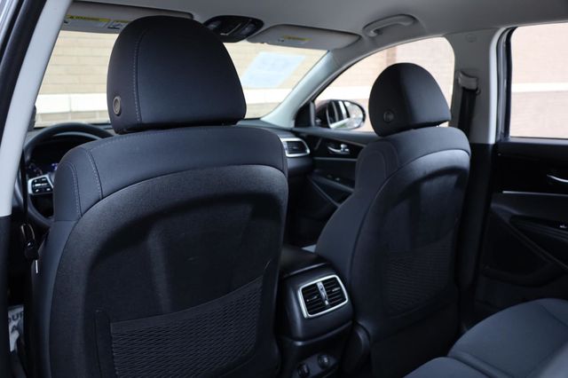 2019 Kia Sorento LX - 23020784 - 16