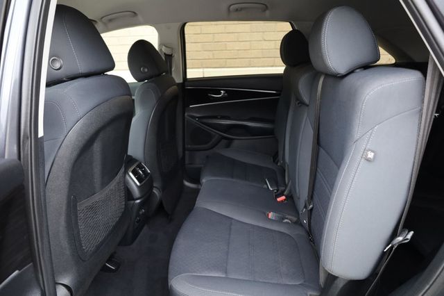2019 Kia Sorento LX - 23020784 - 18