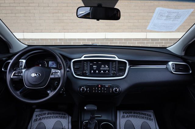 2019 Kia Sorento LX - 23020784 - 28