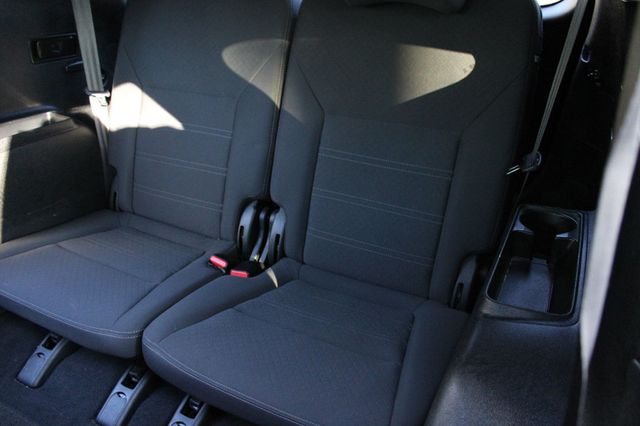 2019 Kia Sorento LX AWD - 22955277 - 18