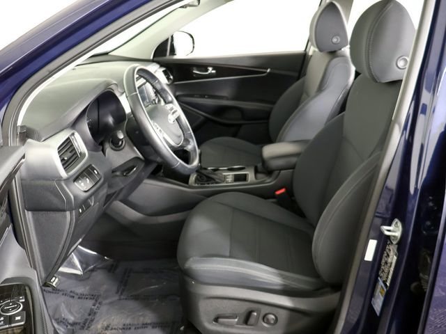 2019 Kia Sorento LX AWD - 23083749 - 28