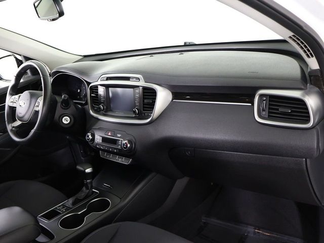 2019 Kia Sorento LX AWD - 23016022 - 26