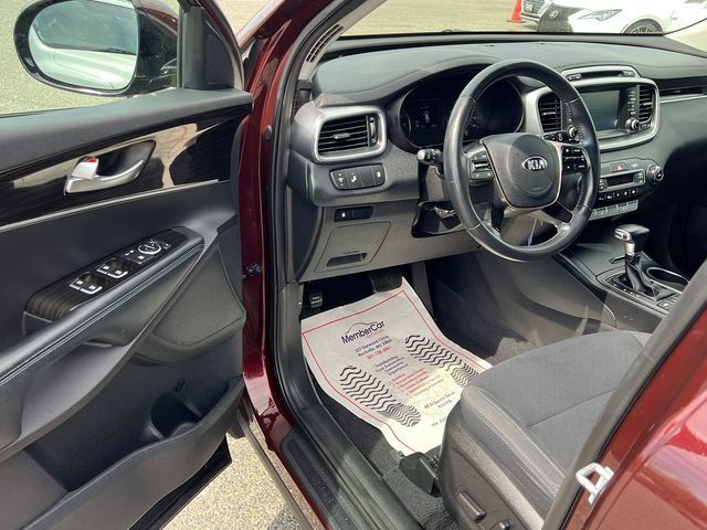 2019 Kia Sorento LX AWD - 23014624 - 9