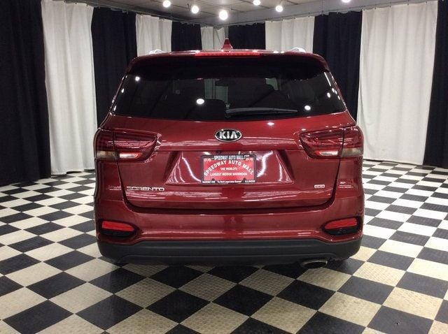 2019 Kia Sorento LX photo 5