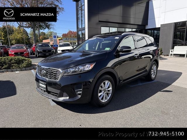 Used 2019 Kia Sorento LX with VIN 5XYPGDA39KG528000 for sale in Riverhead, NY