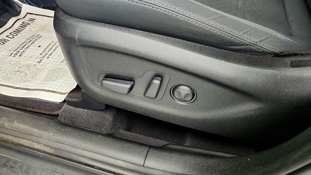 2019 Kia Sorento LX AWD w/ Convenience Pkg, Heated Seats & Apple CarPlay - 22996270 - 10