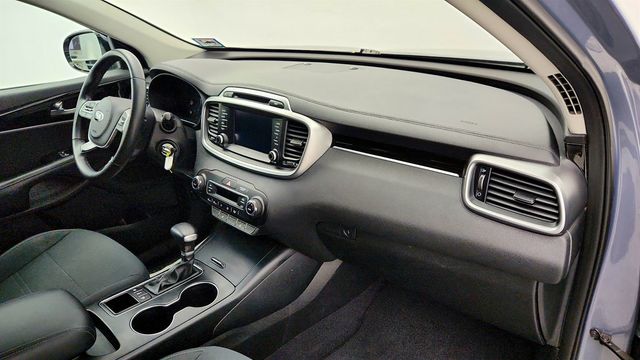 2019 Kia Sorento LX AWD w/ Convenience Pkg, Heated Seats & Apple CarPlay - 22996270 - 24