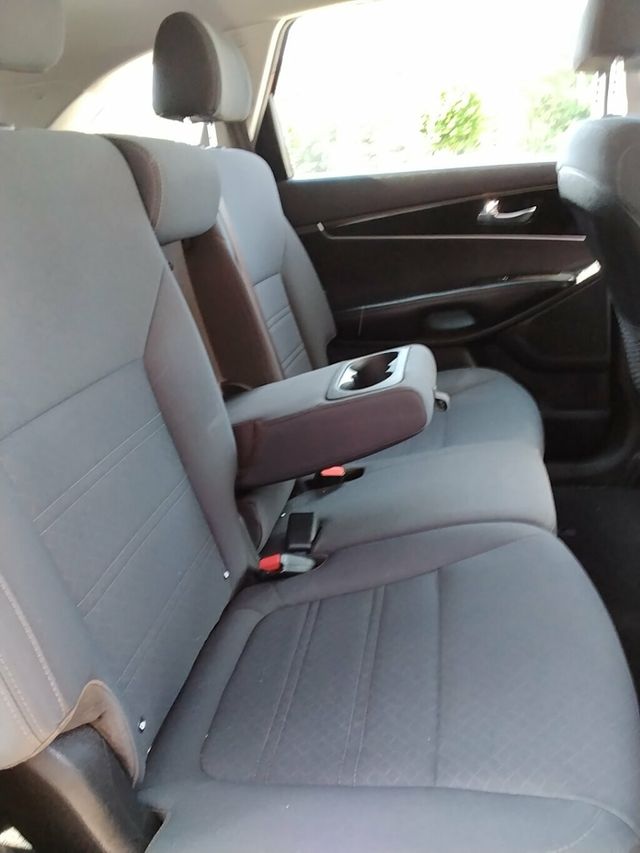 2019 Kia Sorento LX FWD - 23048750 - 10