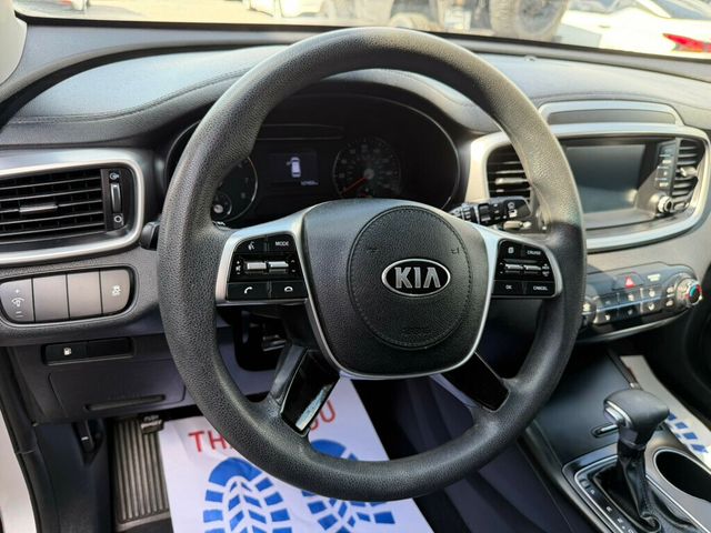 2019 Kia Sorento LX FWD - 23043707 - 21
