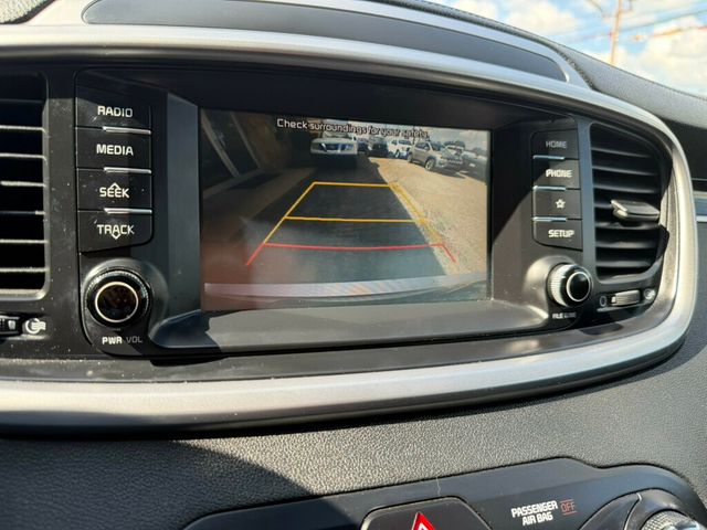2019 Kia Sorento LX FWD - 23043707 - 27
