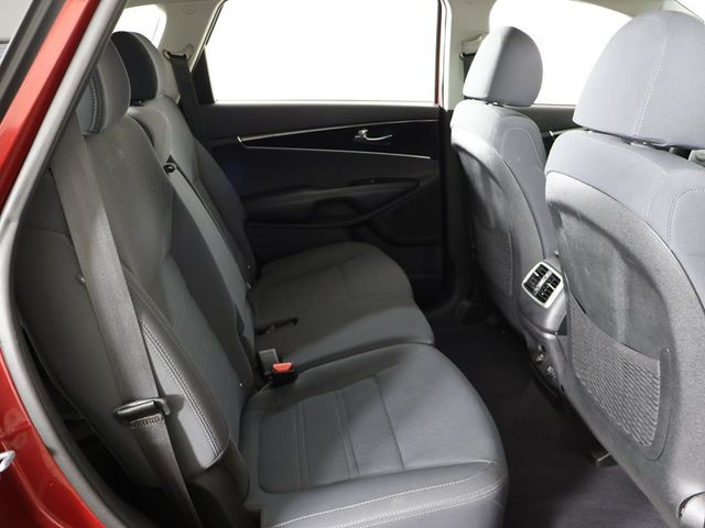 2019 Kia Sorento LX FWD - 23032205 - 30