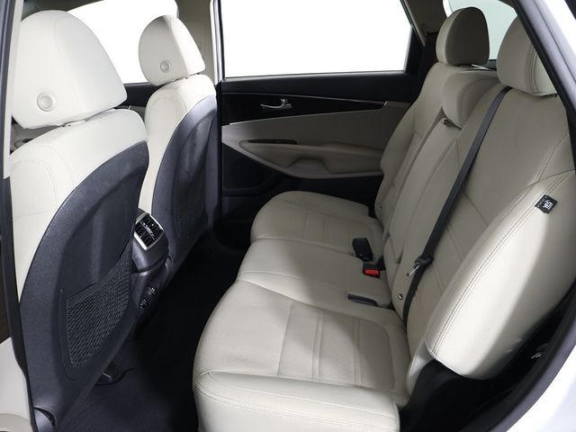 2019 Kia Sorento LX FWD - 23088678 - 30