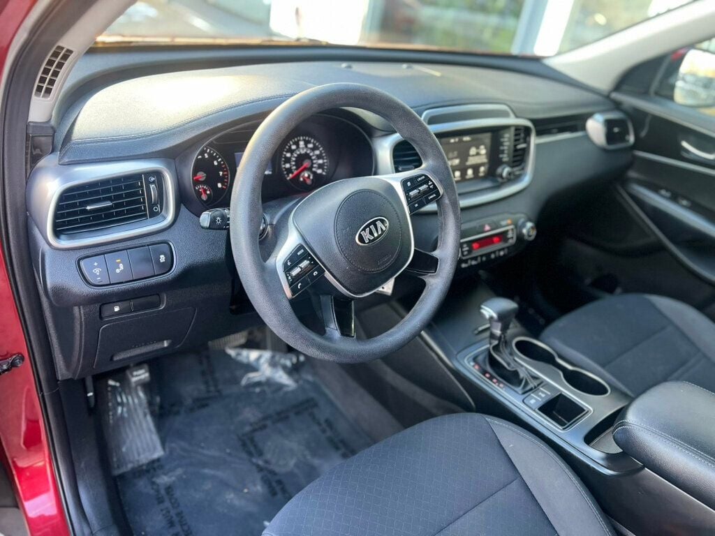 2019 Kia Sorento LX V6 AWD - 22734047 - 15