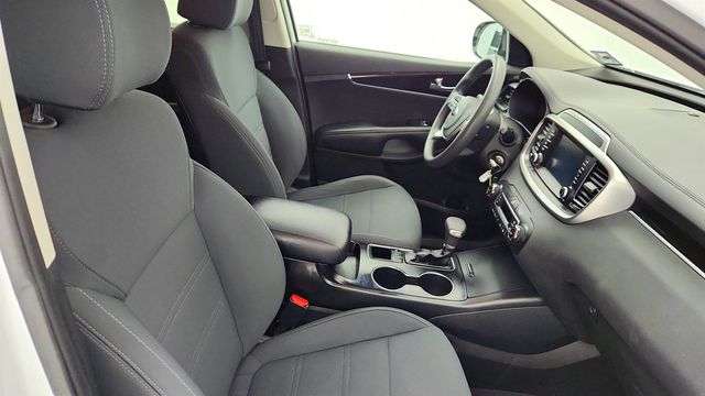 2019 Kia Sorento LX V6 AWD - 22960742 - 22