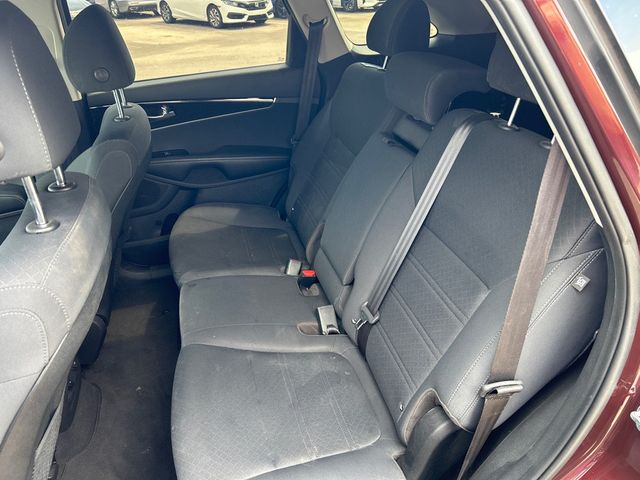 2019 Kia Sorento LX V6 FWD - 22912678 - 7