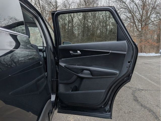 2019 Kia Sorento S V6 AWD - 22976613 - 12