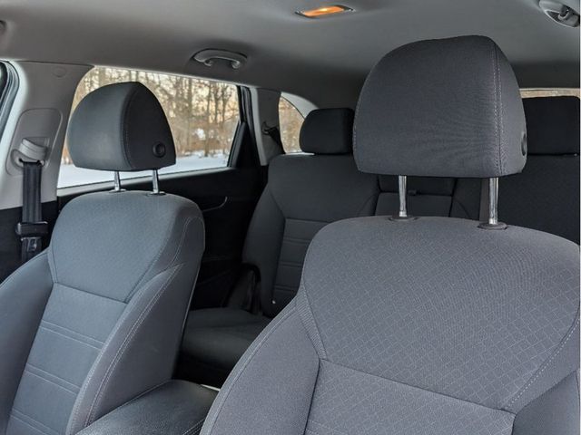 2019 Kia Sorento S V6 AWD - 22976613 - 14