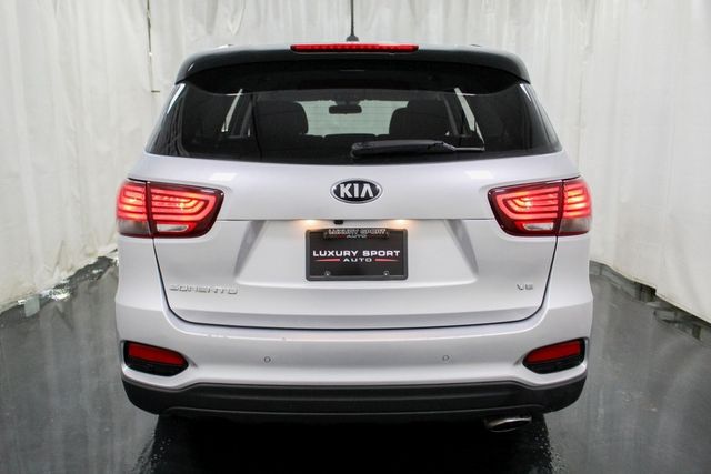 2019 Kia Sorento S V6 AWD LOW 55,000 Miles Heated Seats - 22705600 - 3