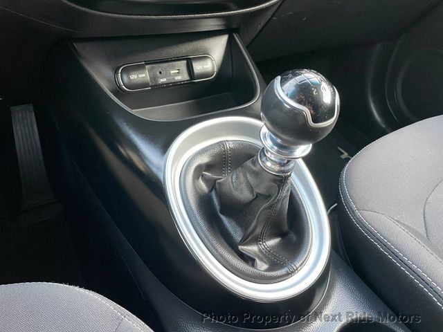 2019 Kia Soul 2019 KIA SOUL 6-SPEED MANUAL NEW TIRES SERVICED 615-730-9991 - 22979635 - 17