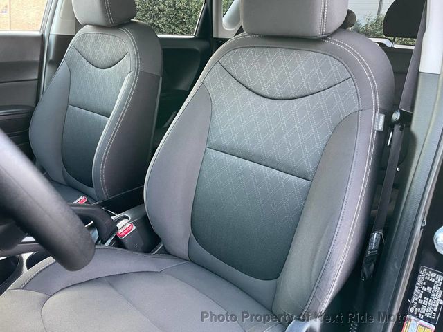 2019 Kia Soul 2019 KIA SOUL 6-SPEED MANUAL NEW TIRES SERVICED 615-730-9991 - 22979635 - 8