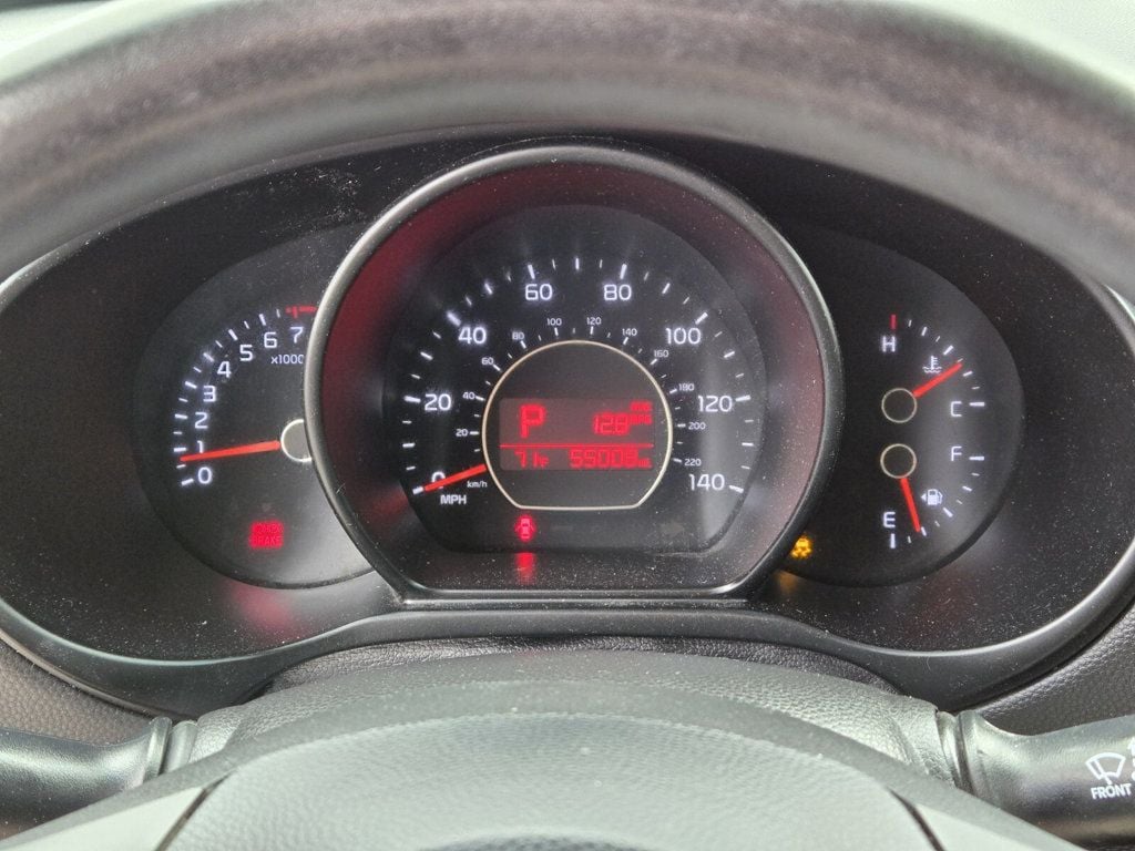 2019 Kia Soul + Automatic - 22930567 - 17