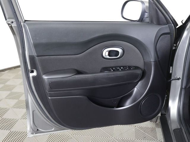 2019 Kia Soul Automatic - 23040678 - 18