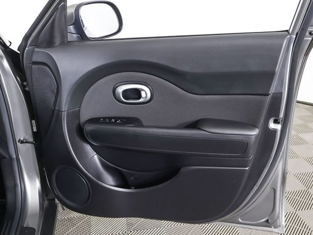 2019 Kia Soul Automatic - 23040678 - 19