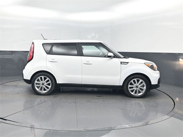 2019 Kia Soul + Automatic - 22976891 - 34