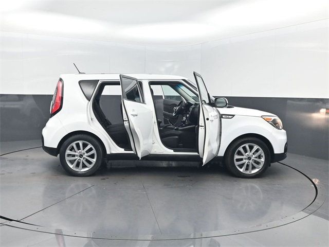 2019 Kia Soul + Automatic - 22976891 - 39