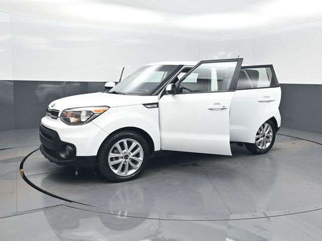 2019 Kia Soul + Automatic - 22993689 - 40