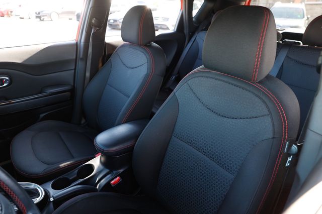 2019 Kia Soul + Automatic - 22957618 - 8