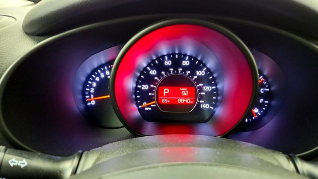 2019 Kia Soul + Automatic w/ Designer Pkg - 23035285 - 13
