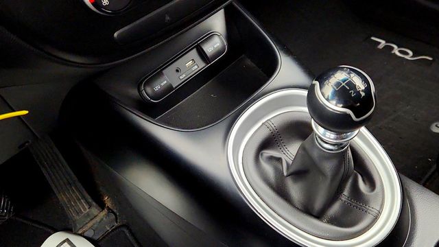 2019 Kia Soul Manual - 23016932 - 15