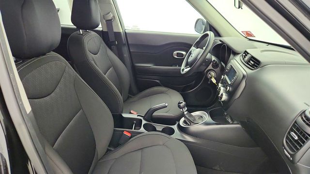 2019 Kia Soul Manual - 23016932 - 21