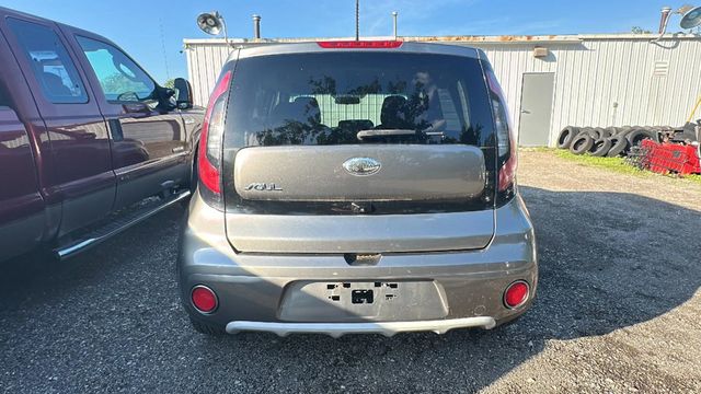 2019 Kia Soul + Wagon 4D - 23041514 - 2