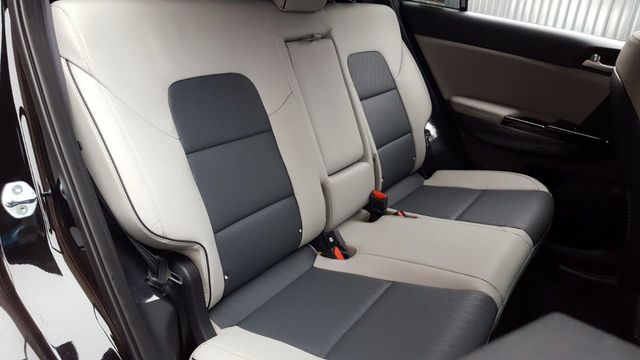 2019 Kia Sportage EX AWD Sport Appearance - 18302074 - 9