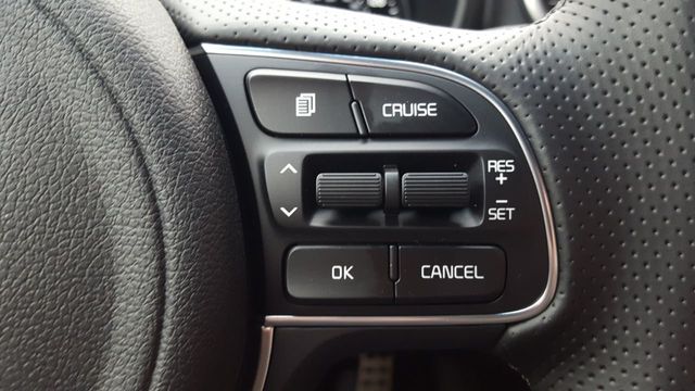 2019 Kia Sportage EX AWD Sport Appearance - 18302074 - 17