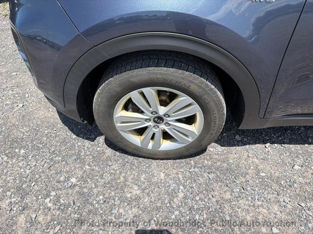 2019 Kia Sportage LX AWD - 23056138 - 9