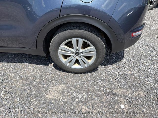 2019 Kia Sportage LX AWD - 23056138 - 11