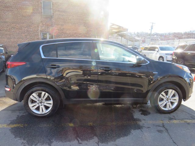 2019 Kia Sportage LX AWD(clear title) - 22999370 - 3