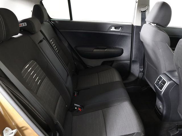 2019 Kia Sportage LX FWD - 23017965 - 31