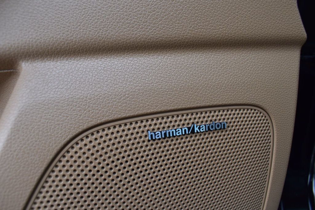 2019 Kia Sportage SX Turbo AWD - 22999681 - 50