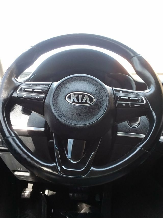 2019 Kia Stinger AWD - 23042747 - 13