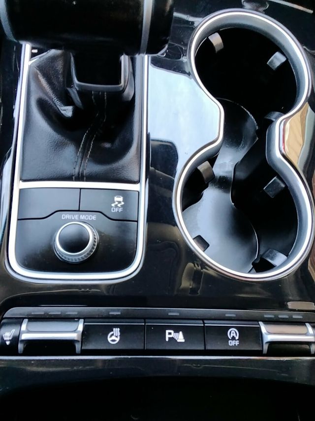 2019 Kia Stinger AWD - 23042747 - 25