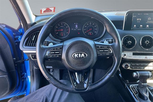 2019 Kia Stinger AWD - 22982140 - 20