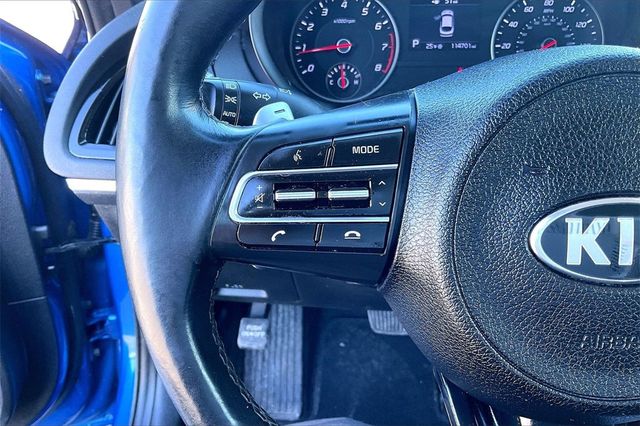 2019 Kia Stinger AWD - 22982140 - 21